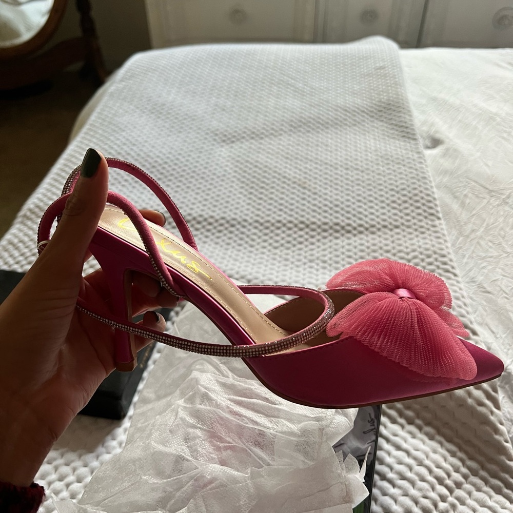 Lulu’s Pink Bow Shoes